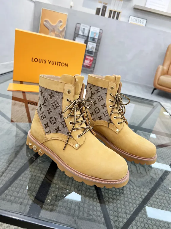 Louis Vuitton Shoe 